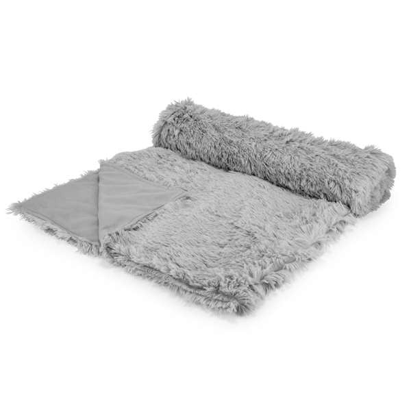 Jeté grise à longs poils Jeté grise à longs poils